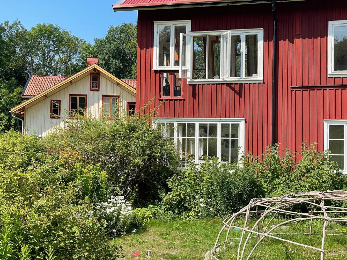 Summer Bnb Kaerlingesund Retreat Center Bed & Breakfast Uddevalla Eksteriør bilde